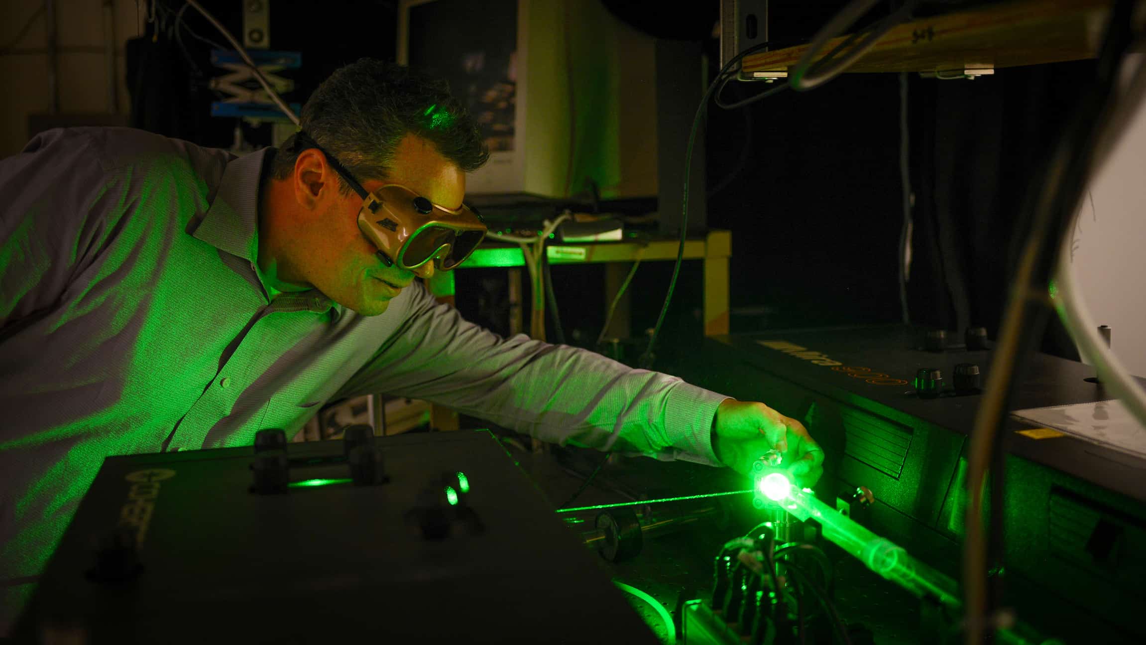 Phil Castellano working with lasers in his lab