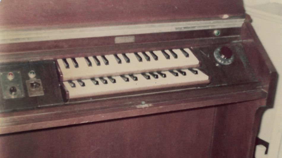 a closeup of the carillon 