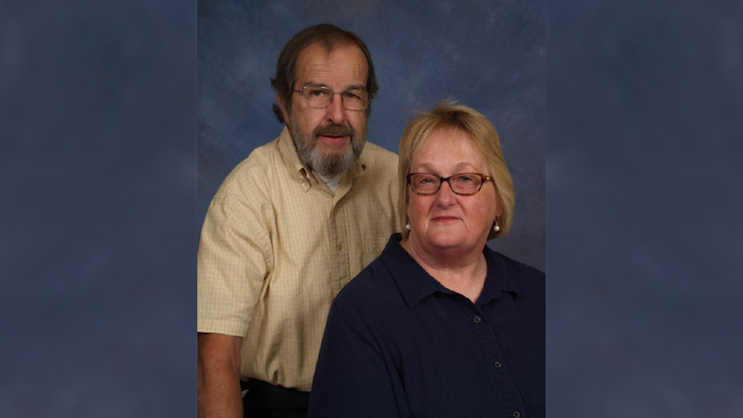 Myron and Sandra Kelly have endowed a student scholarship at the Libraries.