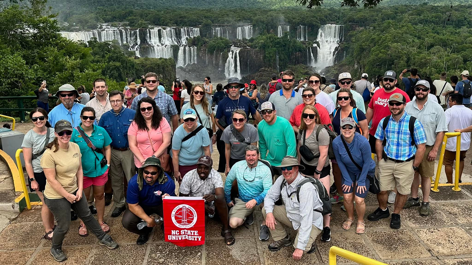 Participants visit Iguazu Falls during their international study experience in Brazil.