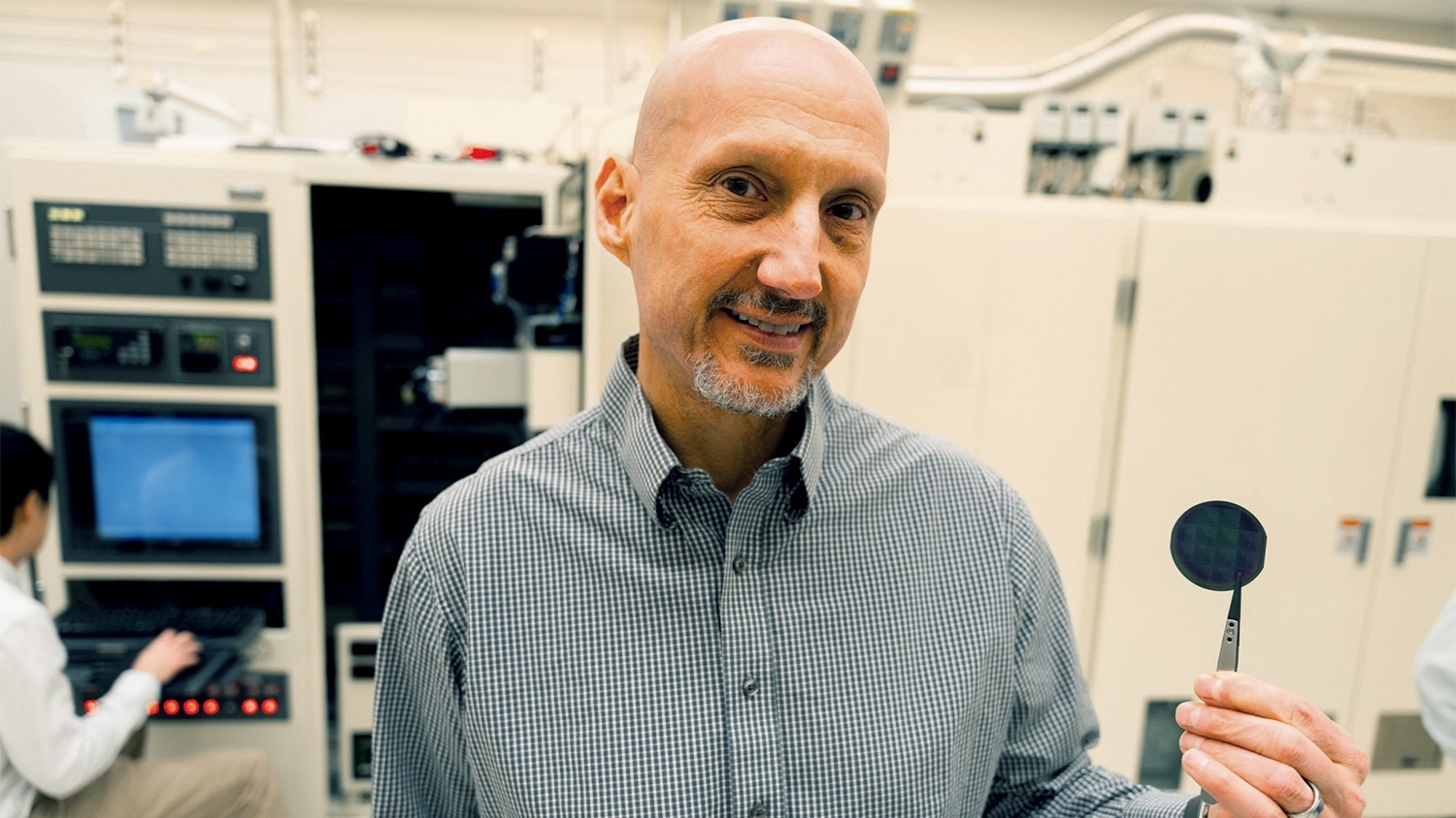 Fred Kish in a lab